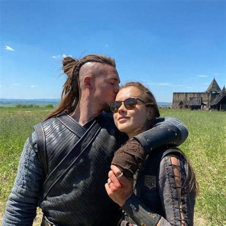 Alexander Dreymon Personal Life, Career, Net Worth |