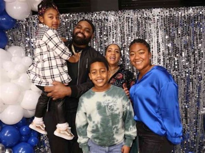 The Real Mother of Michael Oher and Her Life Story |